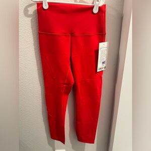 Lululemon Wunder Train Crop 23” sz 4